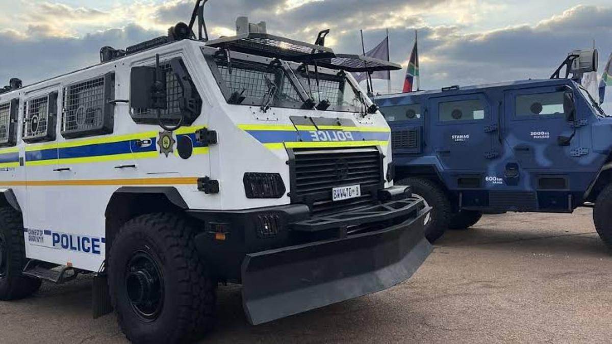 Авторское право SA Police Service/X