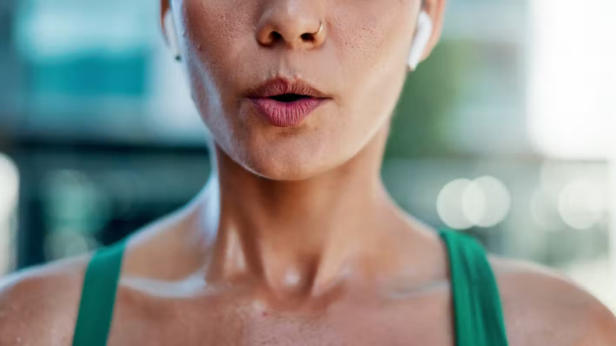  PeopleImages/ Shutterstock