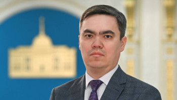 Фотография к новости: Айдар Жарылганов освобожден от должности в Администрации Президента