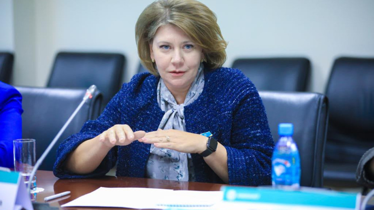  пресс-служба Парламента