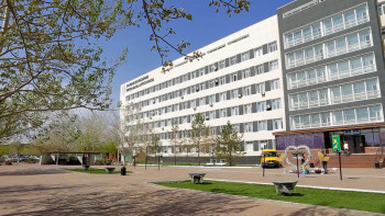 Фотография к новости: Олжас Бектенов проверил новый сосудистый центр, ТЭЦ и туристические объекты Балхаша