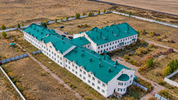 Фотография к новости: Пустой диспансер станет больницей, а заброшенная нефтебаза заработала вновь: что меняется в СКО