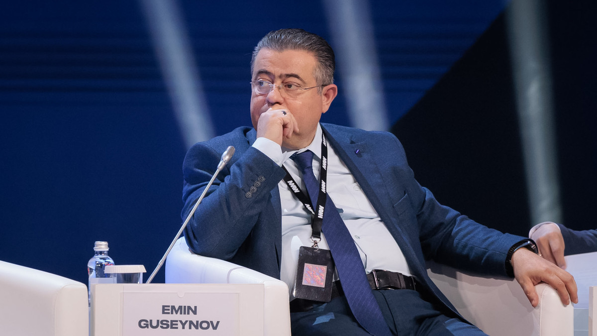  Артема Чурсинова