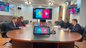 Фотография к новости: Казахстан намерен нарастить экспорт переработанной продукции в Швейцарию