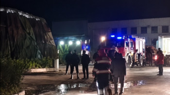 Фотография к новости: Пожар вспыхнул на заводе в Кентау