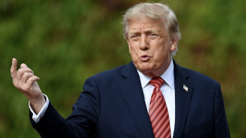 Фотография к новости: Трамп заявил, что Зеленский мешает заключению мира