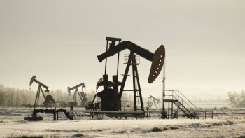 Фотография к новости: Нефть дорожает на фоне рисков перебоев с поставками