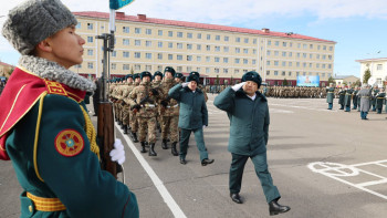 Фотография к новости: Около 750 военнослужащих Национальной гвардии приняли военную присягу в Астане