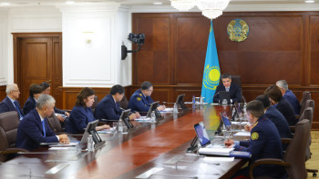 Фотография к новости: В Казахстане пересмотрят правила продажи и доставки алкоголя: поручение Бектенова