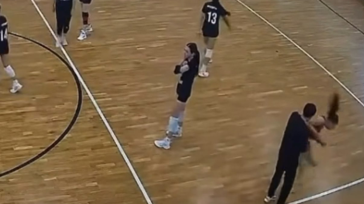  кадр из видео