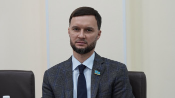 Фотография к новости: От сырья к готовой продукции: депутат назвал приоритеты развития сельского хозяйства