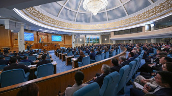 Фотография к новости: Токаев: В эпоху Искусственного Интеллекта управлять глобальными транзитными потоками с помощью бумажных накладных – это абсурд