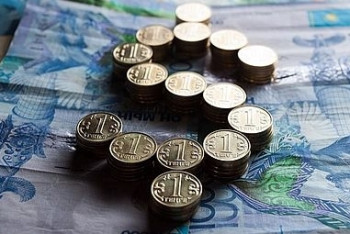 Фотография к новости: Курс тенге ослаб по итогам недельных торгов