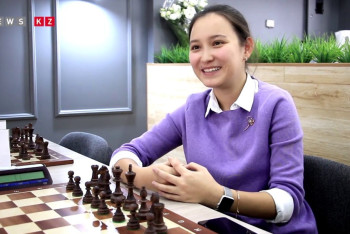 Фотография к новости: Жансая Абдумалик возглавила список лучших шахматисток мира до 20 лет