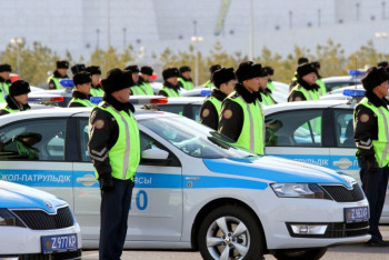 Сотрудникам дорожно-патрульной службы РК планируют поднять зарплату на 65%