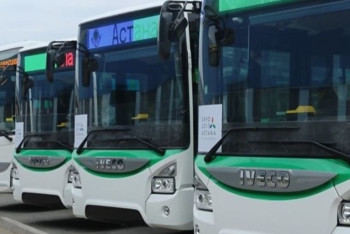 На матч столичного "Барыса" и хабаровского "Амура" организуют шаттл - басы