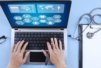 На электронный документооборот перешли поликлиники в ЗКО