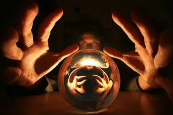 Фотография к новости: Предсказания из газеты за 1996 года вызвали ажиотаж в Интернете