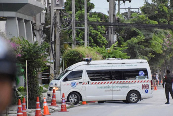 Туристический автобус перевернулся в Таиланде: 6 погибших, 50 пострадавших