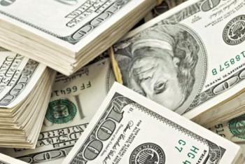 Фотография к новости: Курс доллара составил 381,64 тенге 