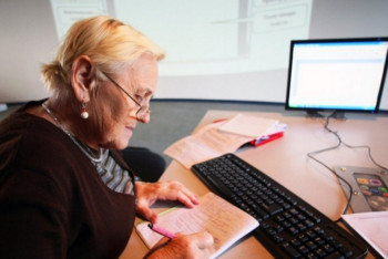 Фотография к новости: В 2019 году казахстанские женщины выйдут на пенсию в 59 лет