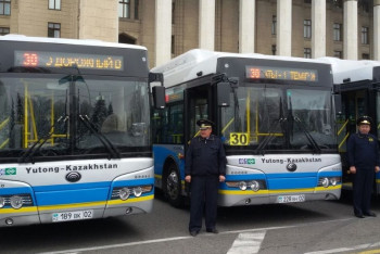 Алматинских автомобилистов начнут штрафовать с помощью камер на автобусах