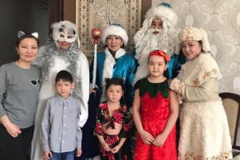 Фотография к новости: Военнослужащие Талдыкоргана подарили  праздник детям c ограниченными возможностями 