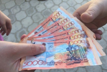 Кредиты банков в экономику РК составили 13 триллионов тенге  