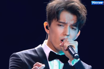 Фотография к новости: Выступление Димаша Кудайбергена бьёт рекорды по просмотрам на российском канале