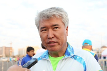 Мухамедиулы встретит Новый год забегом по Астане