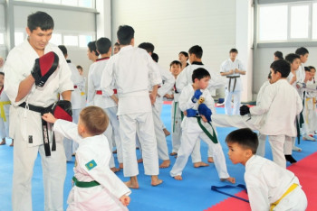  Спорткомплекс на 180 мест открылся в Талгаре