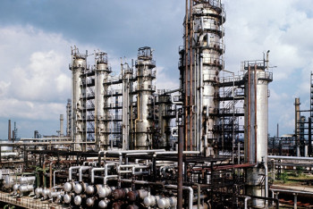 Фотография к новости: Четвертый НПЗ в Казахстане не будут строить из-за перехода транспорта на газ   