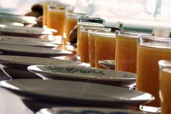 В 14 школах Астаны сменят поставщиков питания 