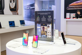 Фотография к новости: Уникальный магазин Apple в Астане! 