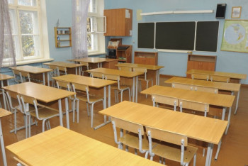 Столичных школьников и студентов колледжей предупредили об отмене занятий 25 декабря 