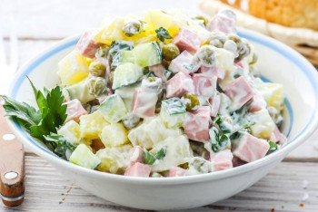 Бекшин дал советы по праздничному меню на Новый год