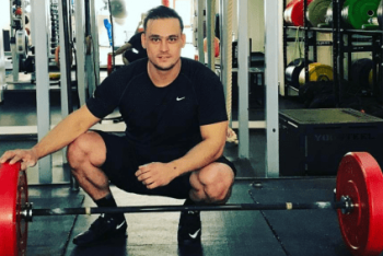 Фотография к новости: Ильин объяснил болельщикам почему вновь не вышел на помост в Катаре 