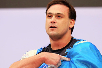 Илья Ильин просит казахстанцев помочь журналистке победить рак