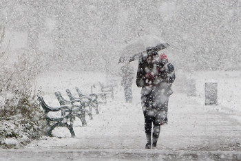 Фотография к новости: Туман, гололёд и метель спрогнозировали синоптики на 17 декабря в Казахстане