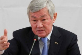 Не сидите сложа руки - Бердыбек Сапарбаев обратился к сельчанам