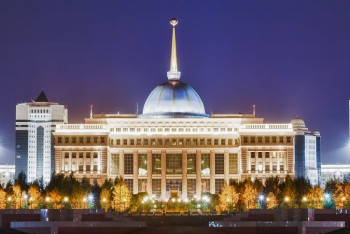 Фотография к новости: Нурсултан Назарбаев принял поздравления с Днём независимости РК от зарубежных коллег