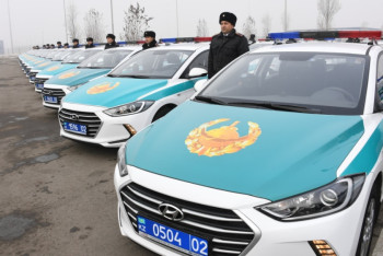 Авто и планшетами для составления протоколов обеспечили полицейских Алматы