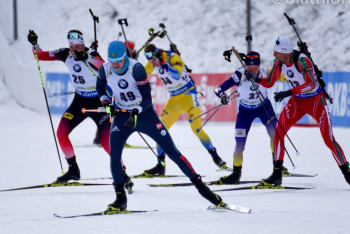 Фотография к новости: Казахстанские биатлонисты прошли в финал первого этапа Кубка мира