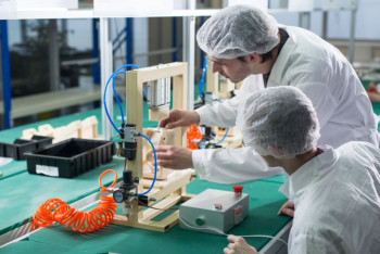 Фотография к новости: В Алматы запустили завод электроники