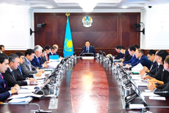 Фотография к новости: В Правительстве РК рассмотрели меры по усилению поддержки несырьевого экспорта