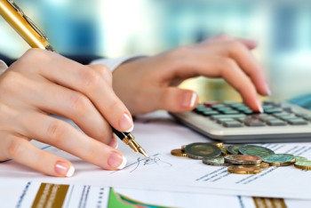 Фотография к новости: 15 тысяч казахстанцев незаконно получали пенсии сразу в двух странах 