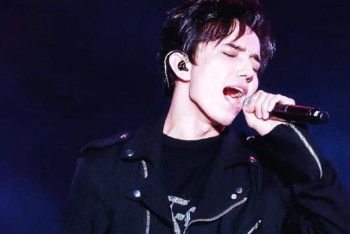 Фотография к новости: Димаш спел песню из к/ф "Титаник" на кинофестивале в Китае, вызвав восторг публики