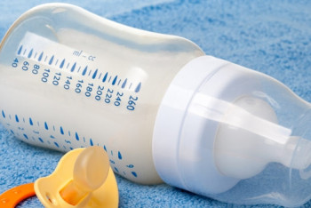 Фотография к новости: Прекращать продажу молочной смеси из-за инцидента с малышом в Шымкенте не будут