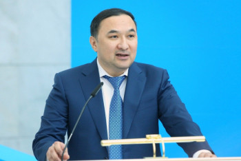 Фотография к новости: Ержан Бабакумаров назначен заведующим Центром анализа и прогнозирования АП РК