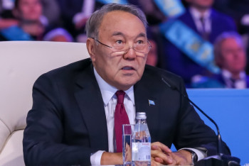 Фотография к новости: Президент дал старт работе крупных высокотехнологичных производств